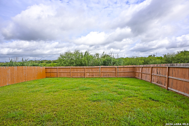 138 Buttercup Bnd Property Photo 32