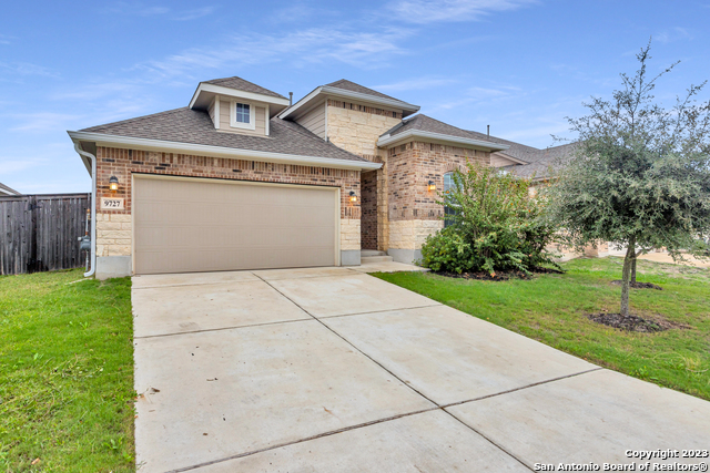 9727 Monken Property Photo 1