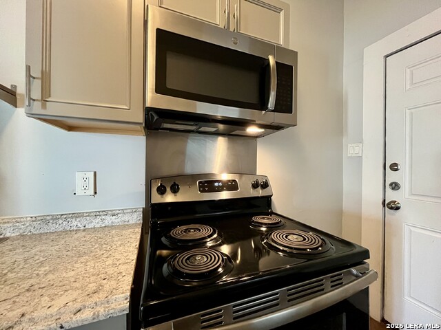 506 W Drexel Ave Property Photo 12