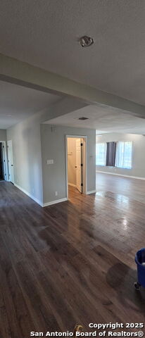 806 21st Property Photo 1
