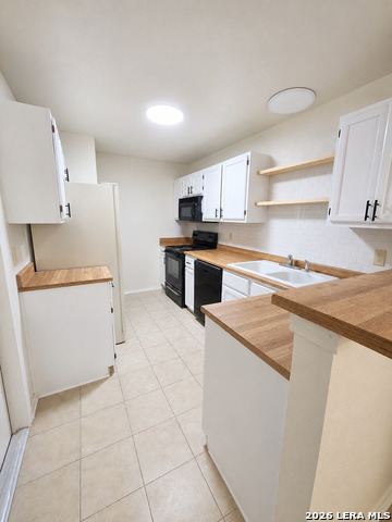 4410 Knollchase Property Photo 4