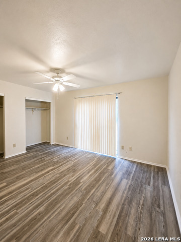 4410 Knollchase Property Photo 8