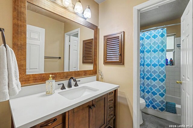 4355 Treehouse Dr Property Photo 28