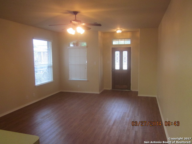524 Foxford Run Dr Property Photo 3