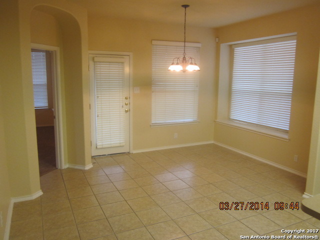 524 Foxford Run Dr Property Photo 5