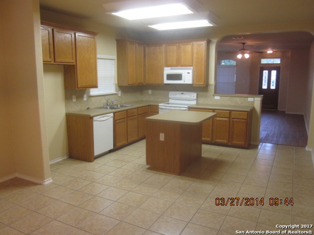 524 Foxford Run Dr Property Photo 7