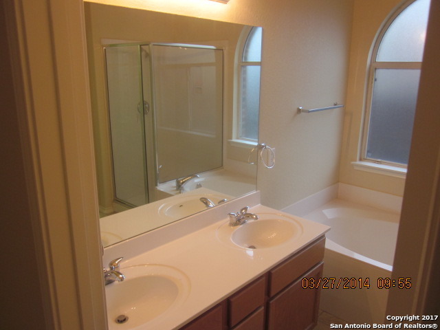 524 Foxford Run Dr Property Photo 21