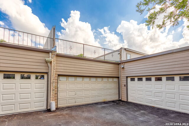 205 Chichester Property Photo 4