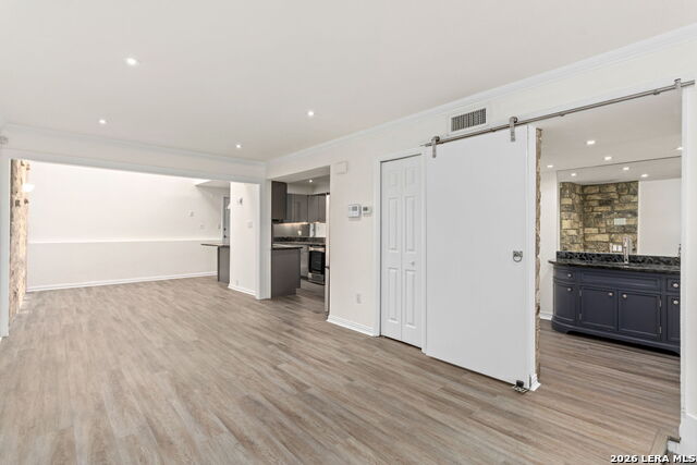205 Chichester Property Photo 14
