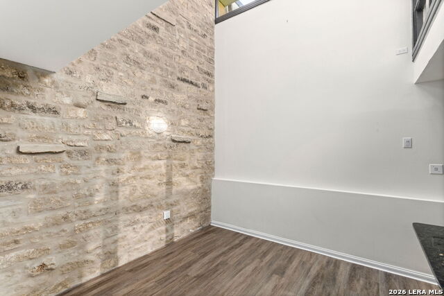 205 Chichester Property Photo 17