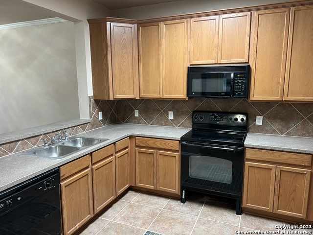 2515 Grayson Way Property Photo 7