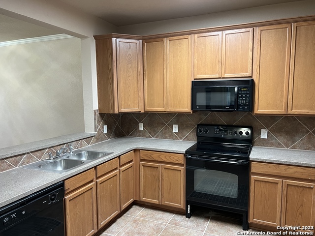 2515 Grayson Way Property Photo 10