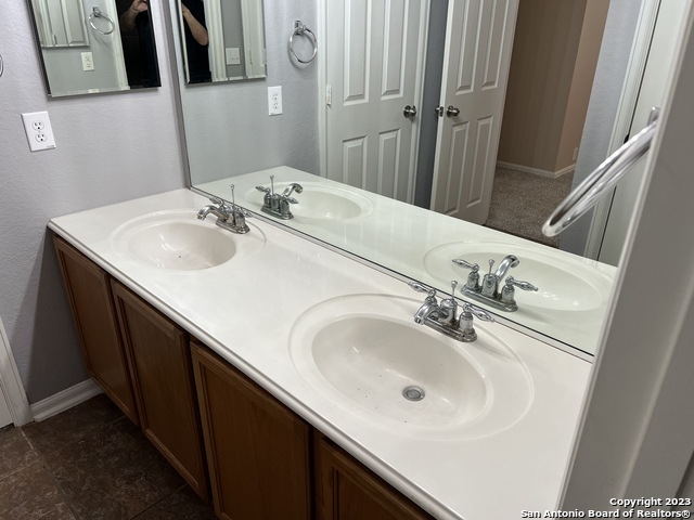 2515 Grayson Way Property Photo 28