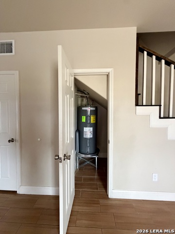 2668 Encino Park Property Photo 9
