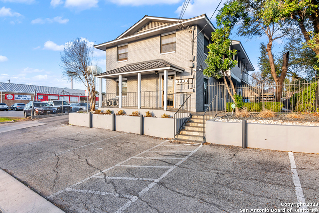 2023 Lockhill Selma Rd Property Photo 3