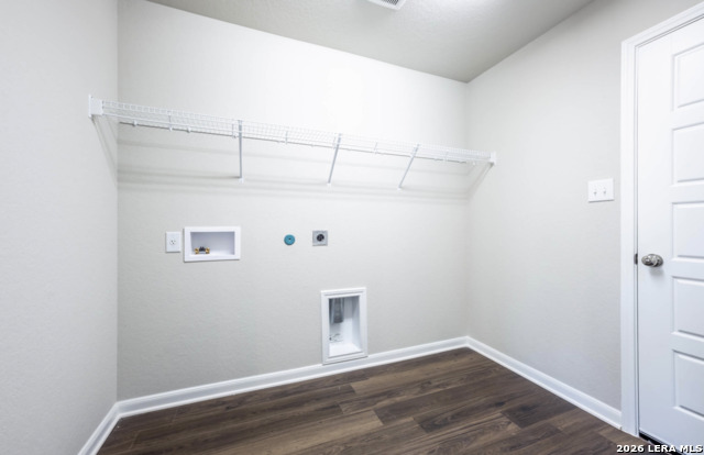 7106 Emerald Valley Property Photo 17