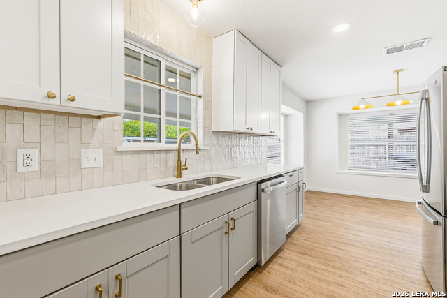 4603 Brierbrook Property Photo 9