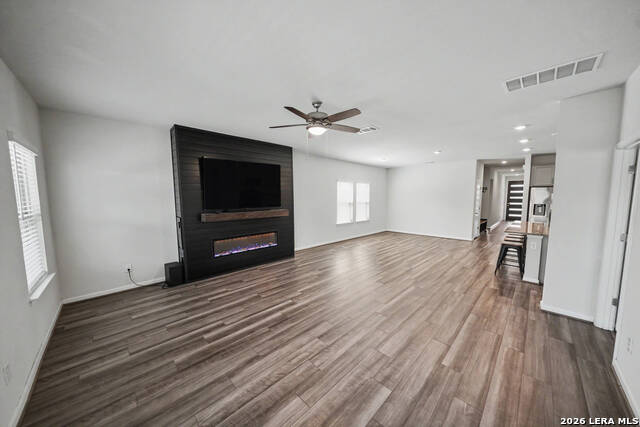 3037 Beringer Blvd Property Photo 8