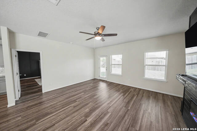 3037 Beringer Blvd Property Photo 10