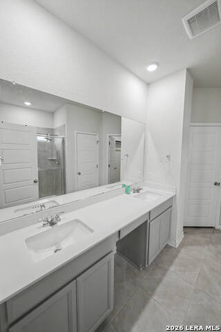 3037 Beringer Blvd Property Photo 23