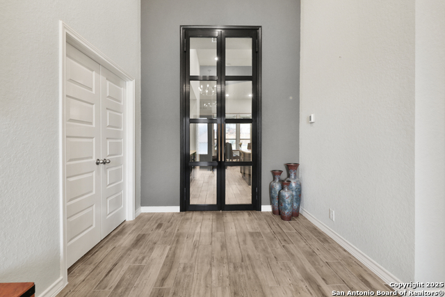 12424 Upton Park Property Photo 5