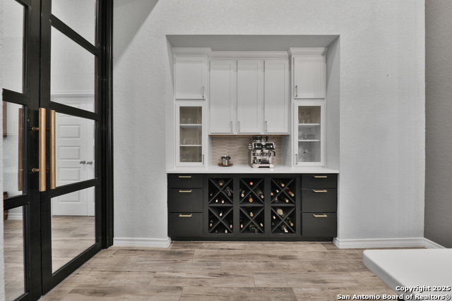 12424 Upton Park Property Photo 6