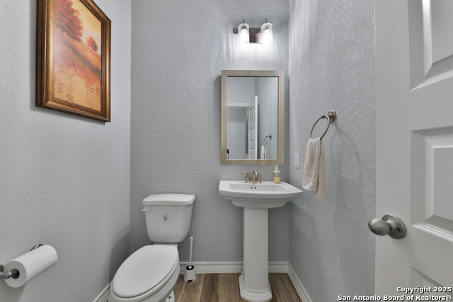 12424 Upton Park Property Photo 19