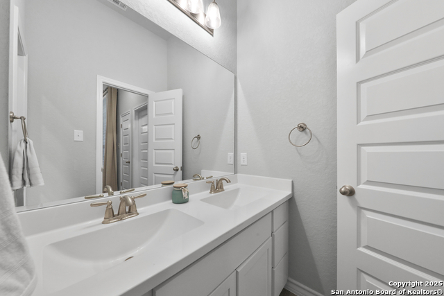 12424 Upton Park Property Photo 26