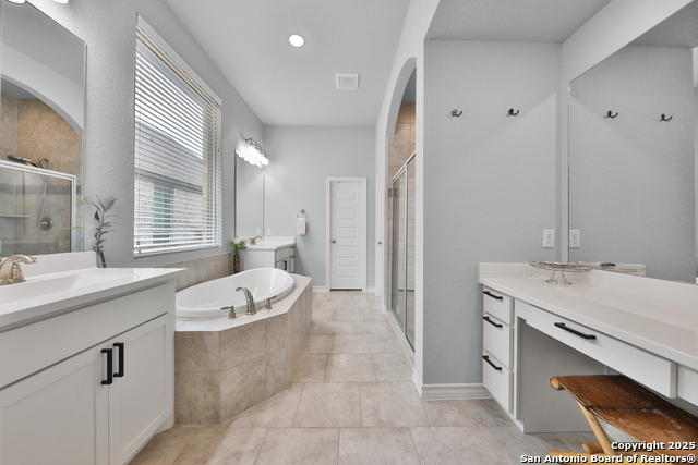12424 Upton Park Property Photo 32