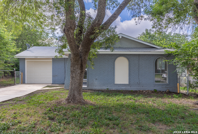 2306 FAIRHILL ST Property Photo 1
