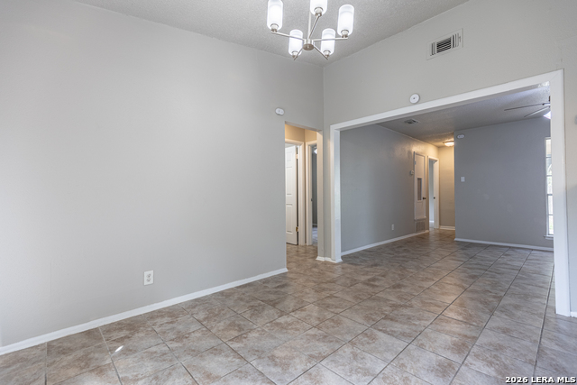 2306 Fairhill St Property Photo 10