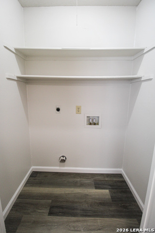 933 Schertz Parkway Property Photo 6