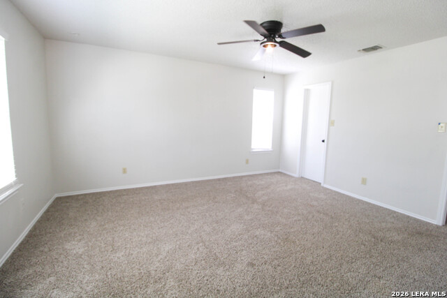 933 Schertz Parkway Property Photo 28