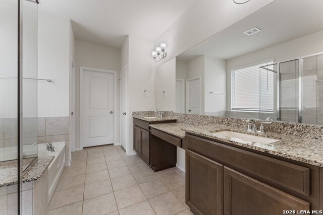 942 Blue Violet Property Photo 27