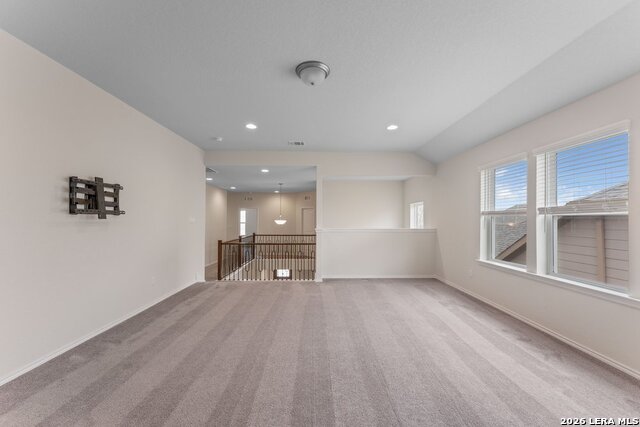 942 Blue Violet Property Photo 34