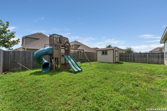942 Blue Violet Property Photo 48