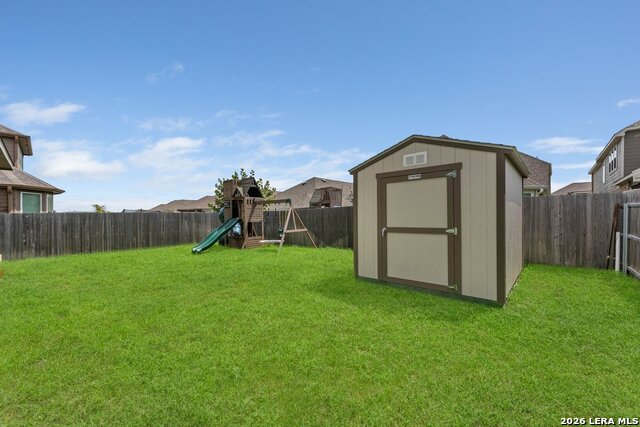 942 Blue Violet Property Photo 49