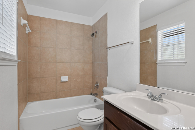 7703 Brisbane Bnd Property Photo 16