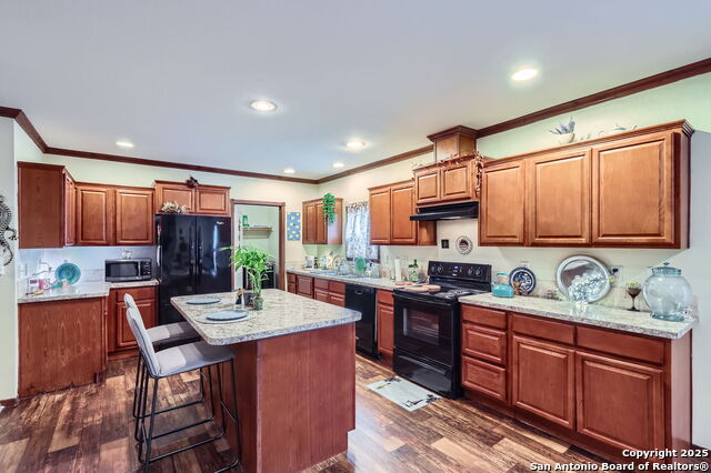 414 Bucks Circle Property Photo 7
