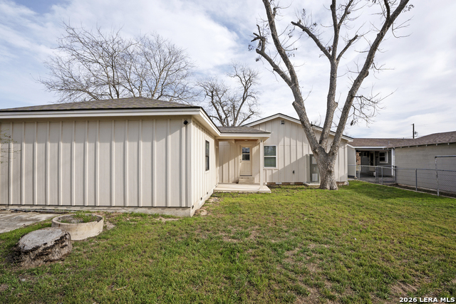 839 Oasis St Property Photo 23