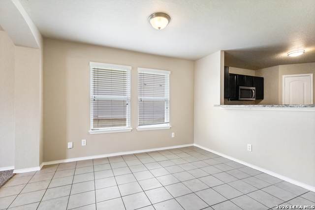 1533 Redbridge Dr Property Photo 9