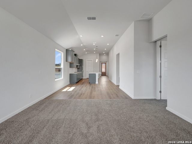 171 Scott Square Property Photo 9