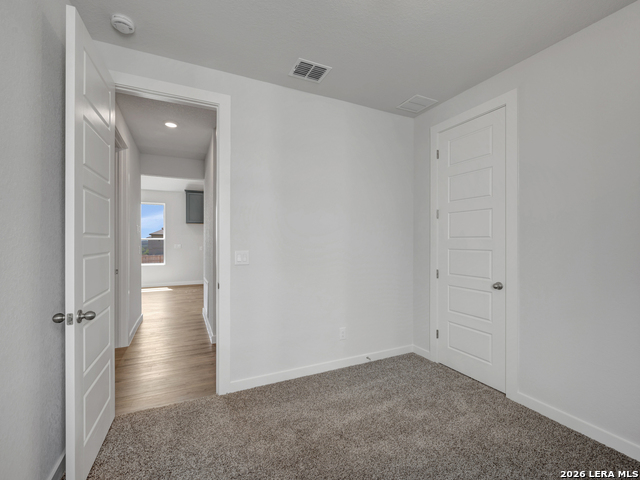 171 Scott Square Property Photo 21