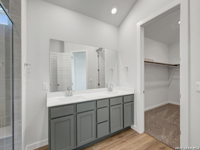 171 Scott Square Property Photo 30