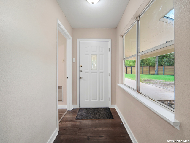 19214 Grey Forest Property Photo 3