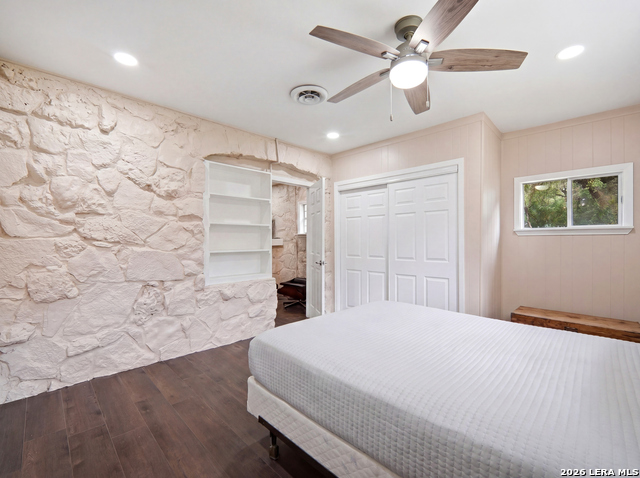 19214 Grey Forest Property Photo 21