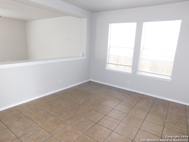 8014 Braes Run Property Photo 4