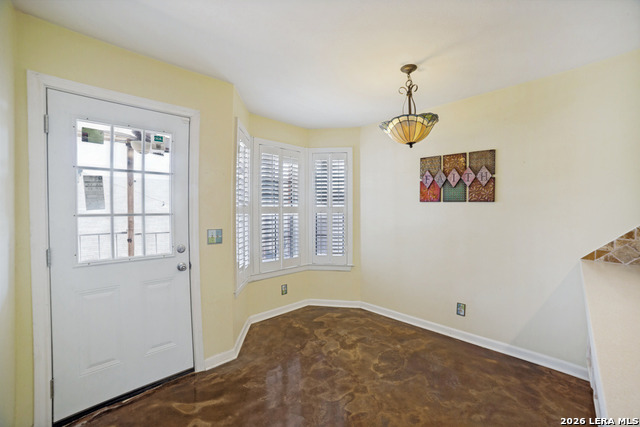 5359 Fredericksburg Rd Property Photo 5