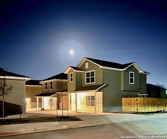2031 Silver Oaks Property Photo 1