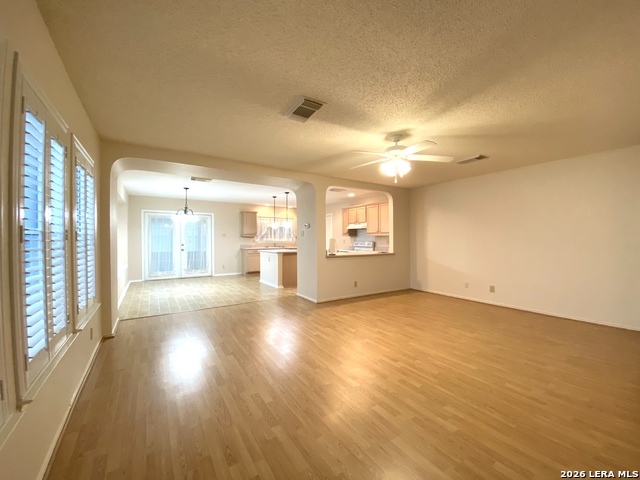 10038 Silverbrook Pl Property Photo 2
